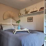 Yvette - 350m From The Sea By Interhome