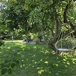 Yvette - 350m From The Sea By Interhome *