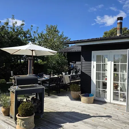 Yvette - 350m From The Sea By Interhome